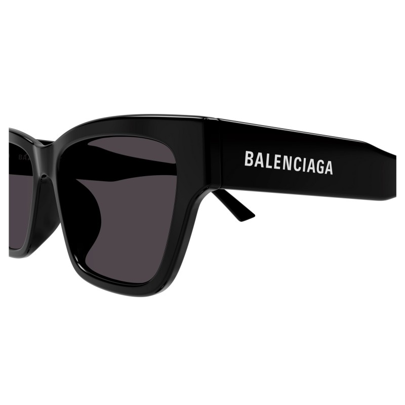Balenciaga BB0307SA - 001 Black